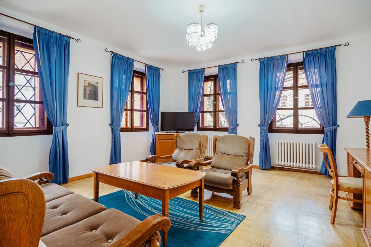 U Cerneho Medveda- At The Black Bear Apartment Praha Bagian luar foto