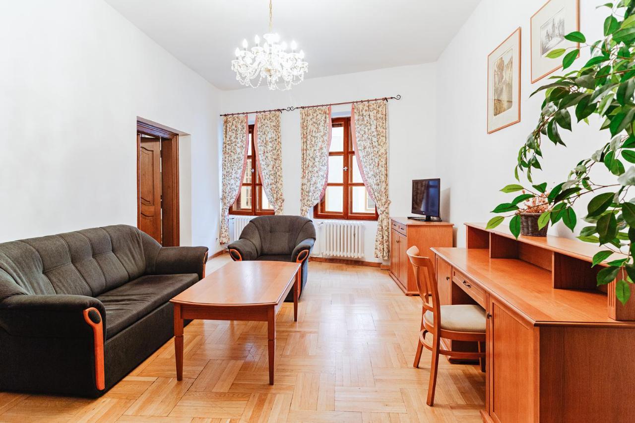 U Cerneho Medveda- At The Black Bear Apartment Praha Bagian luar foto