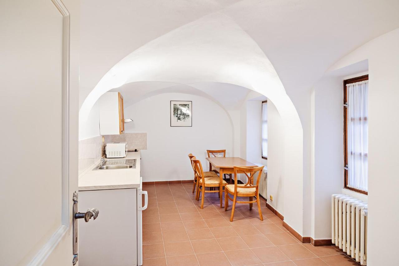 U Cerneho Medveda- At The Black Bear Apartment Praha Bagian luar foto