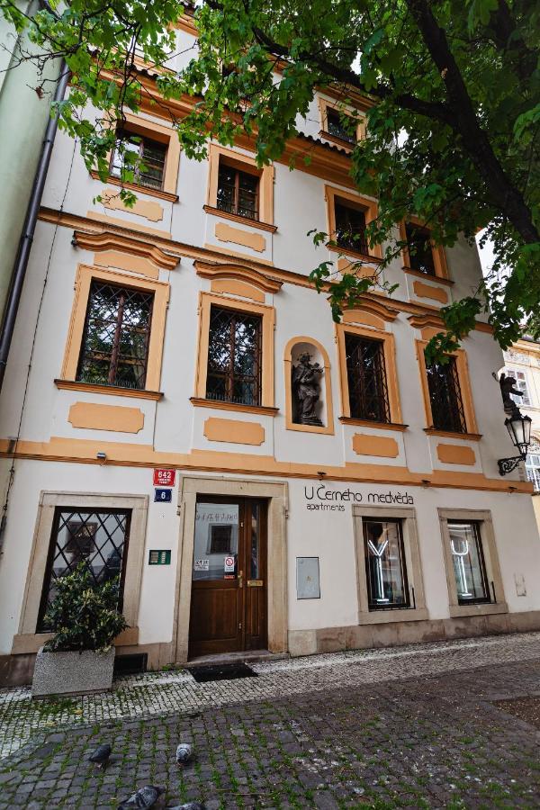 U Cerneho Medveda- At The Black Bear Apartment Praha Bagian luar foto